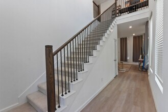 Building Photo - 15023 Marston Grv Dr