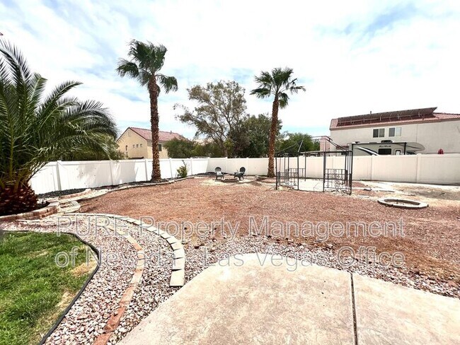Building Photo - 6712 Petrified Forest St