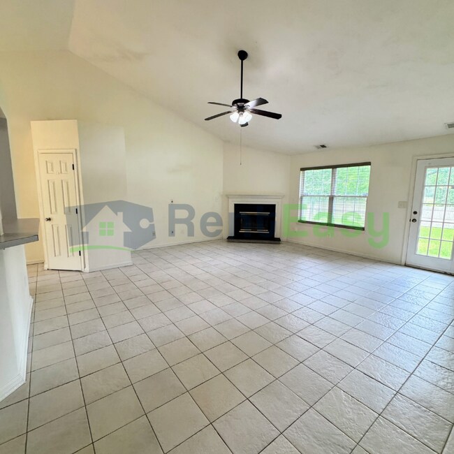 Building Photo - 2038 Coral Ivy Ln
