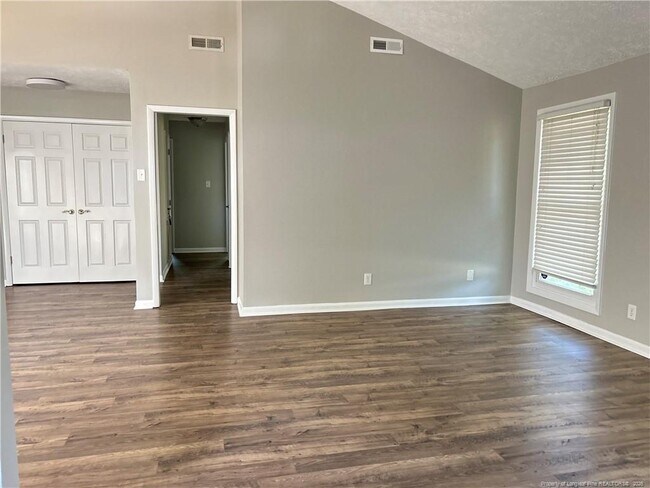 Building Photo - 5914 Rustlewood Dr