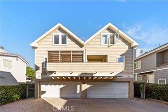 Building Photo - 78 N Sierra Bonita Ave