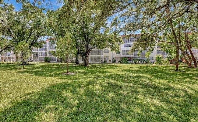 Building Photo - 3001 NW 48th Ave