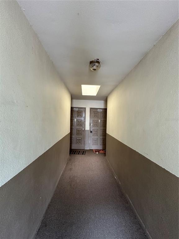 Building Photo - 6063 Village Cir S