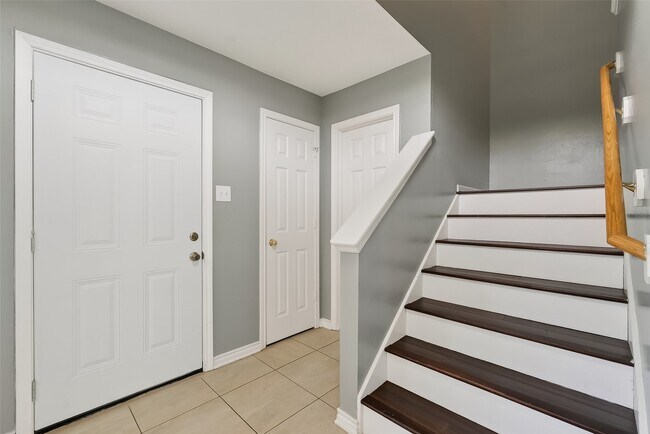 Building Photo - 11735 Alief Clodine Rd