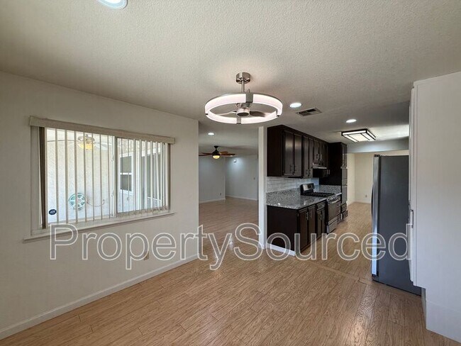 Building Photo - 1444 Snead Ct