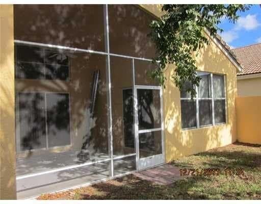 Building Photo - 9452 Verona Lakes Blvd