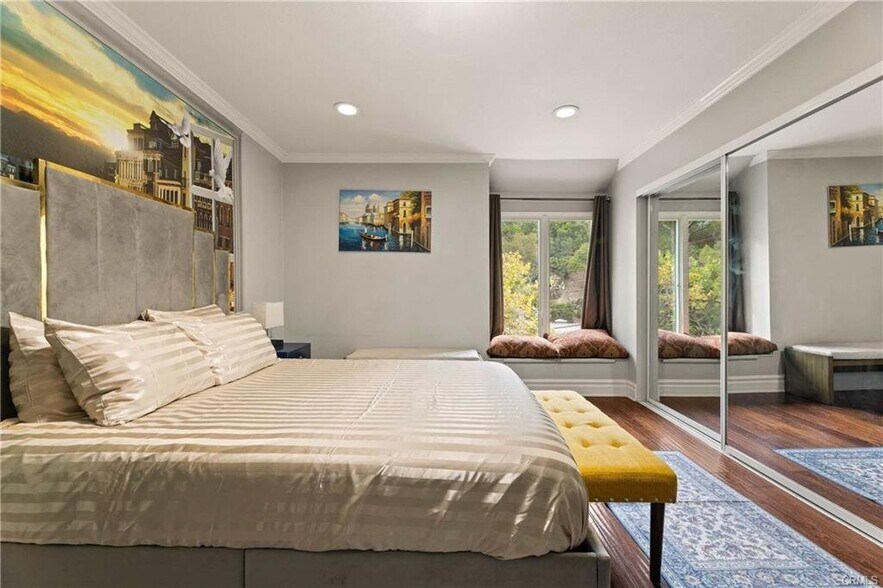 Building Photo - 4007 Alta Mesa Dr