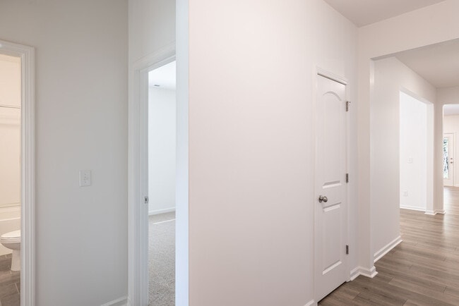 Building Photo - BEAUTIFUL 3 Bedroom Home - Stonebridge Fairways - AVAILABLE NOW