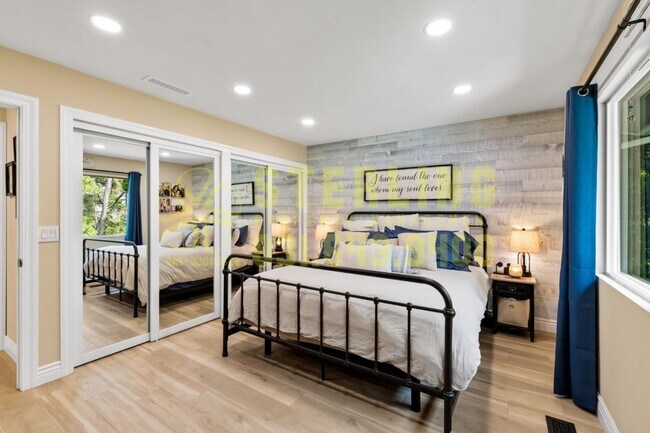 Building Photo - 2040 Marsala Cir