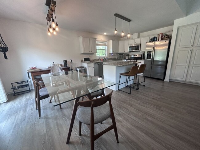 Building Photo - Queenswood Rental in Elizabeth City