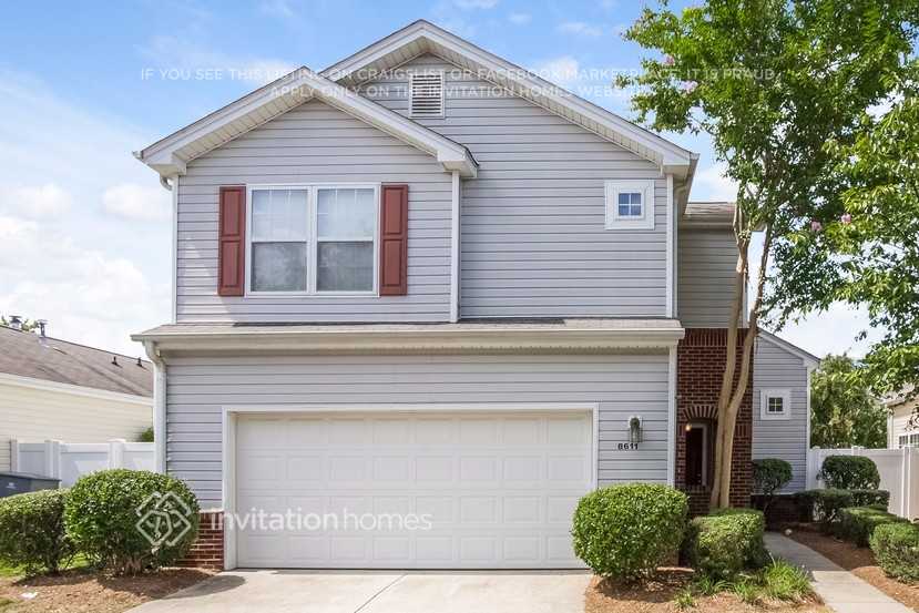 Primary Photo - 8611 Meadowmont View Dr