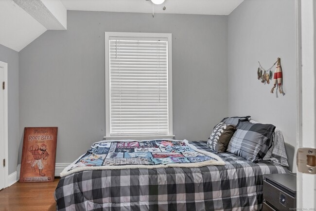 Building Photo - 113 Flat Rock Rd