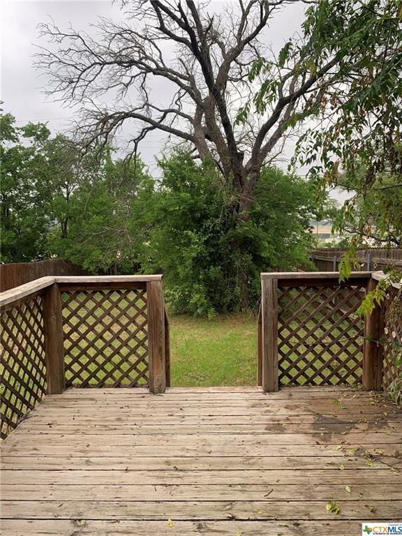 Building Photo - 1625 Pontotoc Trce