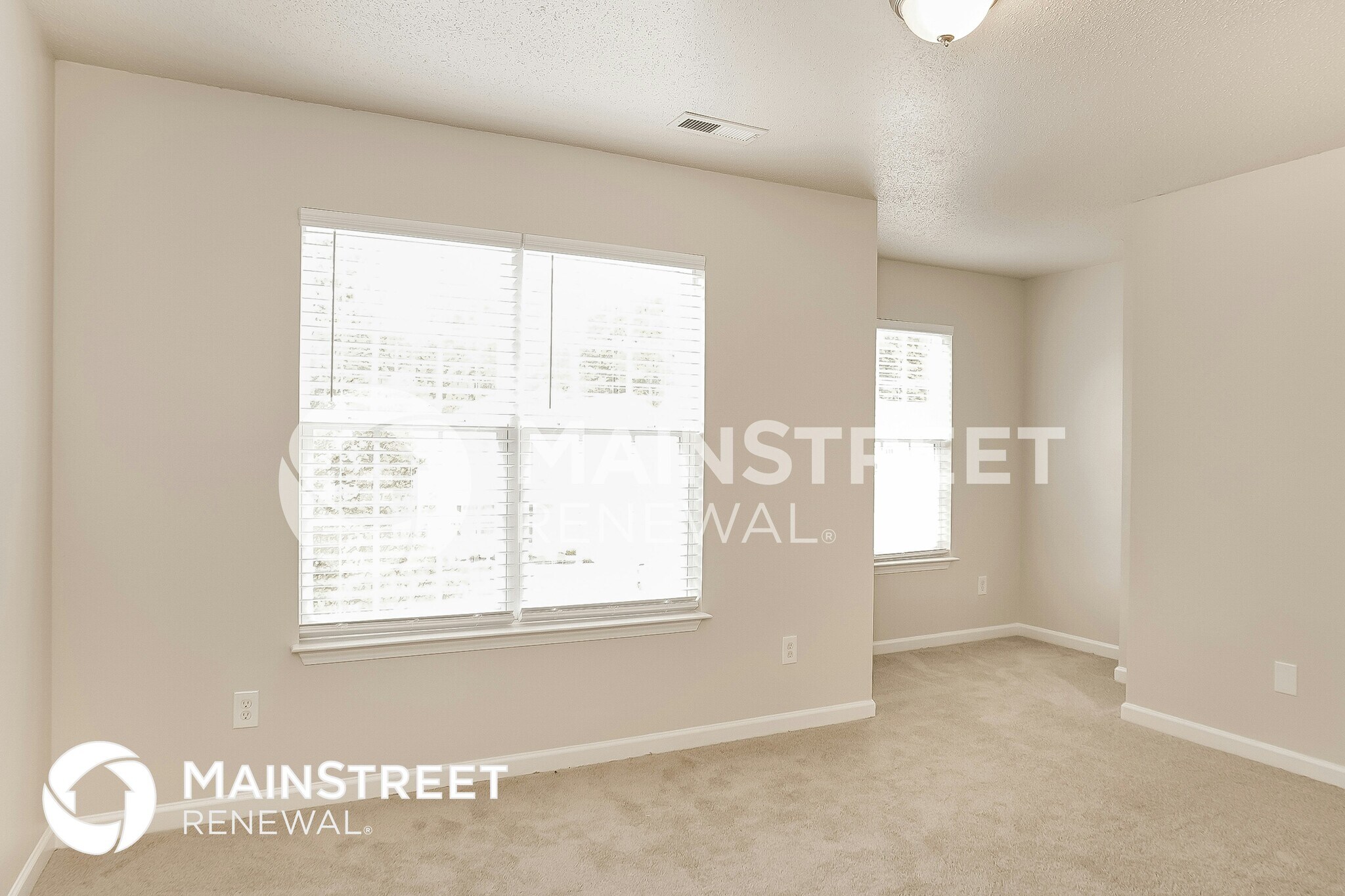 Building Photo - 4656 Chapel Ridge Dr