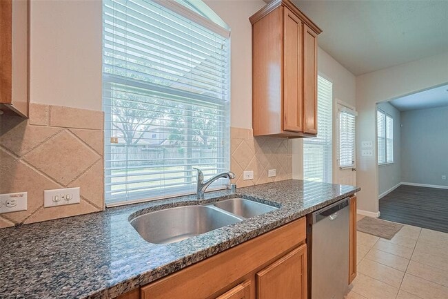 Building Photo - 24523 Carlton Springs Ln