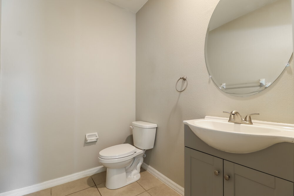 Building Photo - 10988 Carlton Fields Dr