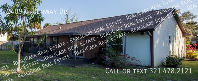 Building Photo - 2409 Greenway Dr