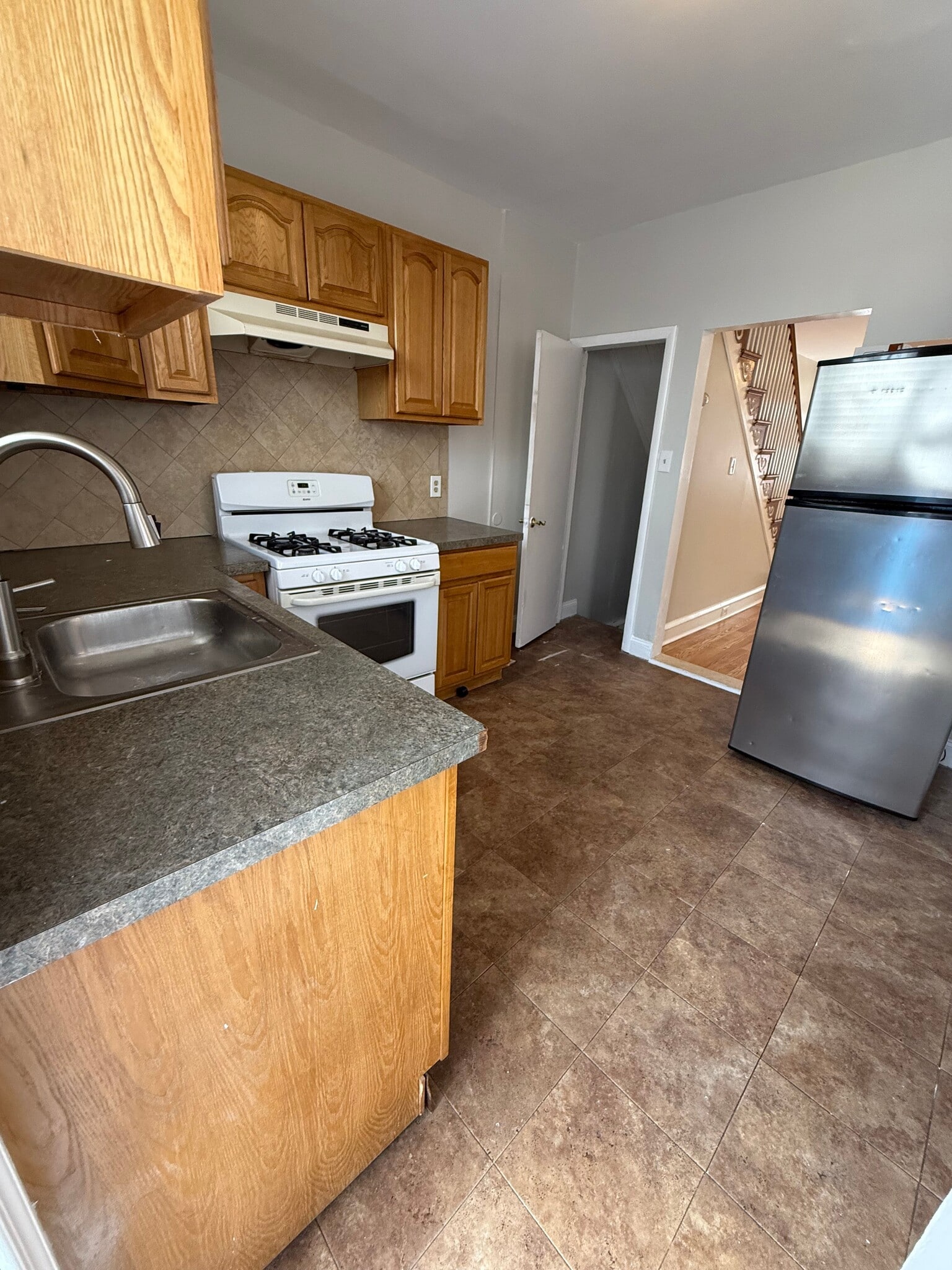 Building Photo - 3435 Tilton St
