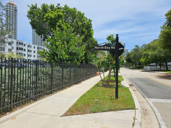 Building Photo - 250 180th Dr