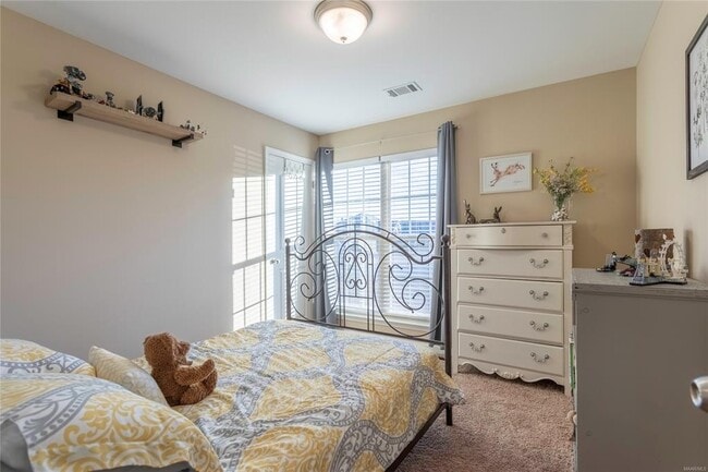 Building Photo - 820 Sunset Ct