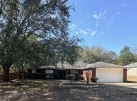 Building Photo - 205 Villacrest Dr