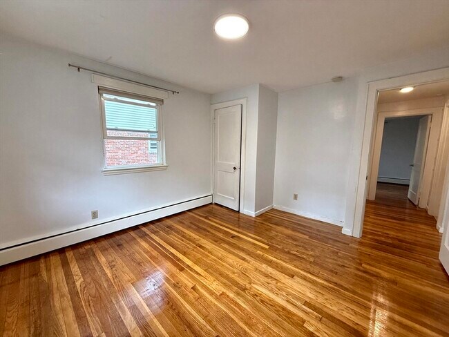 Building Photo - 45 Aldrich Rd