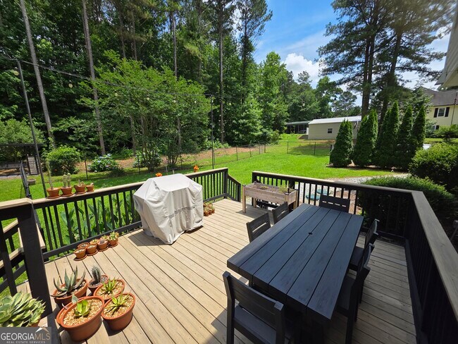 Building Photo - 100 Bedford Forrest Dr