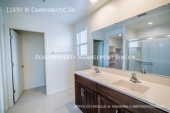 Building Photo - 11890 W Charismatic Dr