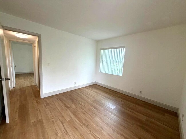 Building Photo - 644 NW 13th St