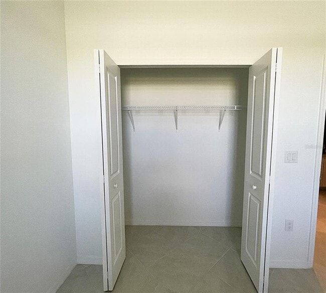 Building Photo - 1912 Saddlewood Cir