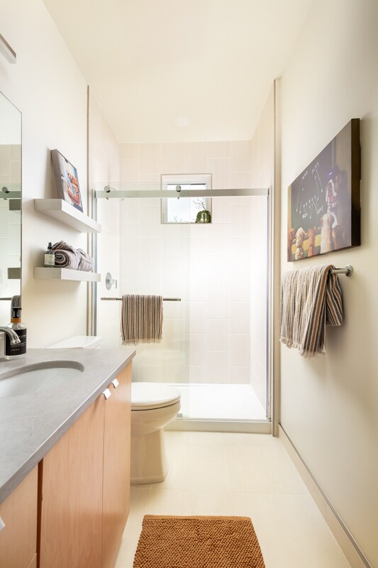 Building Photo - 1260 Quincy St