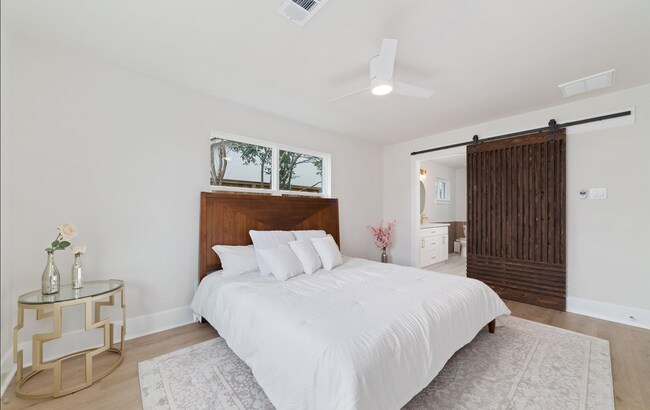 Building Photo - 1830 Locksford St