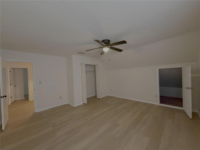 Building Photo - 8532 NW 35 Rd