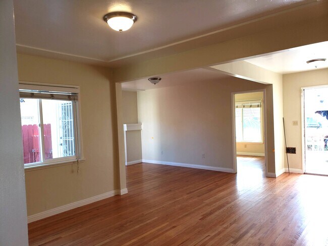 Building Photo - 5051 63rd St