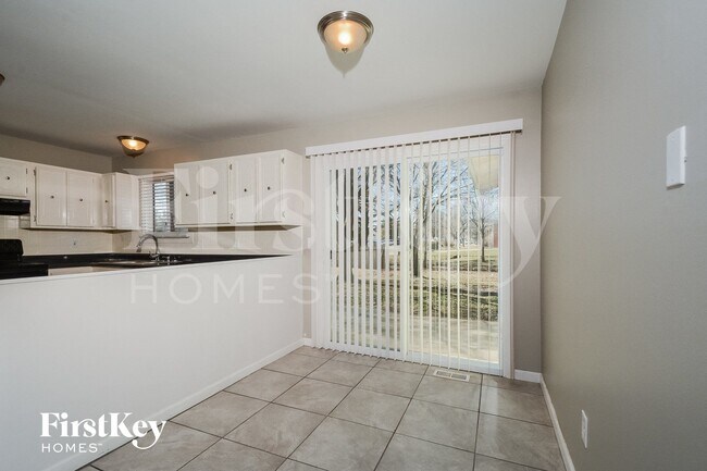 Building Photo - 2727 Dividend Park Dr