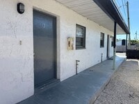 Building Photo - 65th Terrace N - Triplex