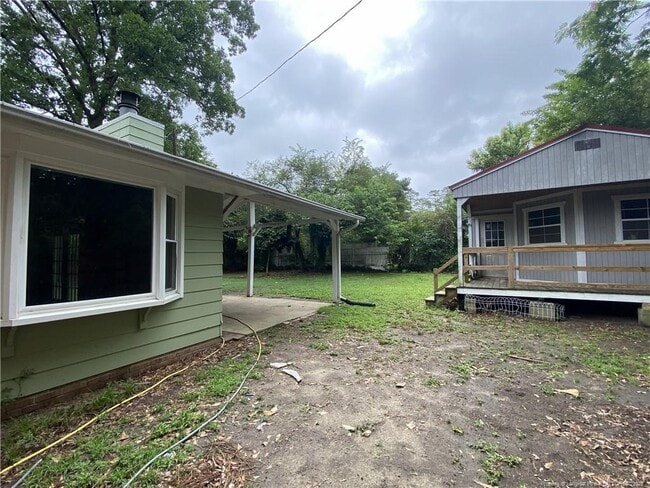 Building Photo - 290 Lemont Dr