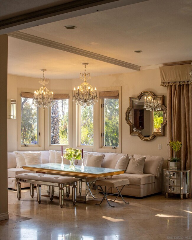 Building Photo - 459 Flores De Oro