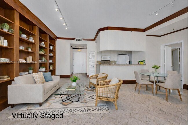 Building Photo - 808 Brickell Key Dr