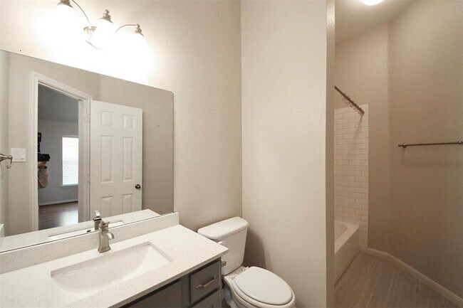 Building Photo - 3608 Pine Needle Cir