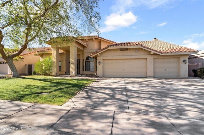 Building Photo - 9532 E Corrine Dr