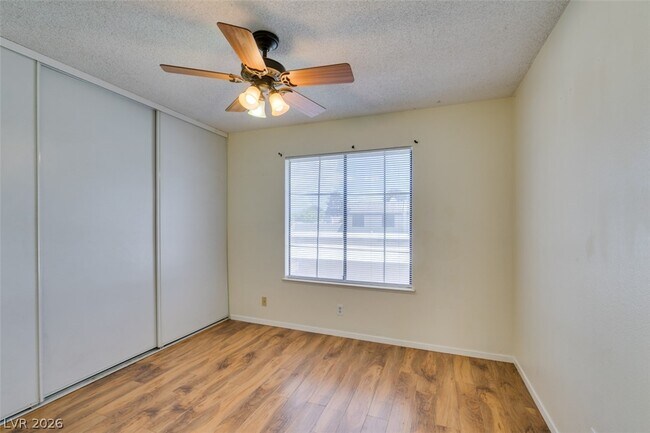 Building Photo - 3318 China Dr