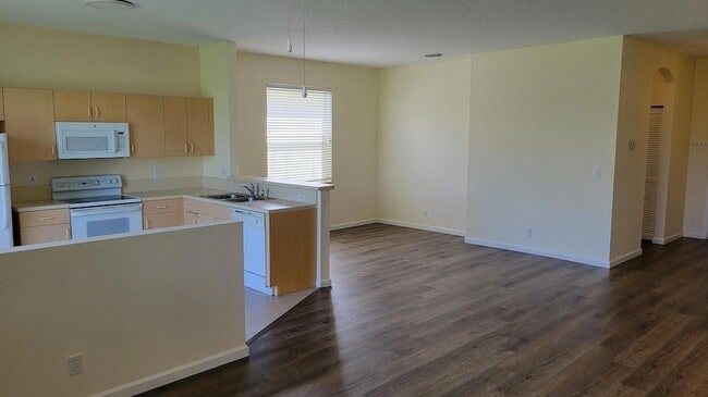 Building Photo - 1764 Pierside Cir