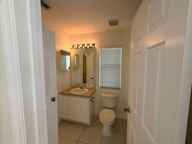 Building Photo - 2632 Galliano Cir