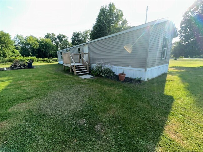 Building Photo - 5676 NY-14