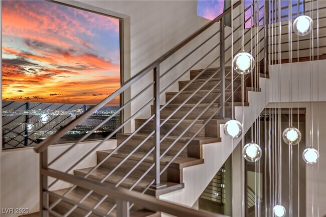 Building Photo - 378 Tranquil Peak Ct
