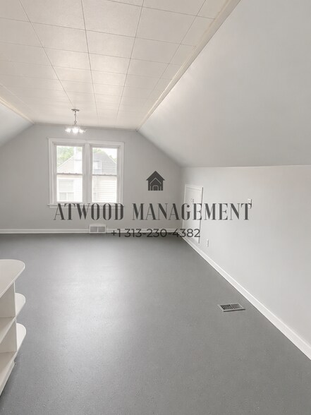 Building Photo - Coming Soon – Beautifully Updated Home *Coming Soon (Move-in ready by 6/10 or Sooner)*!