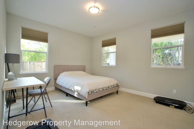 Building Photo - 4 br, 3 bath House - 2071 Morlan Drive