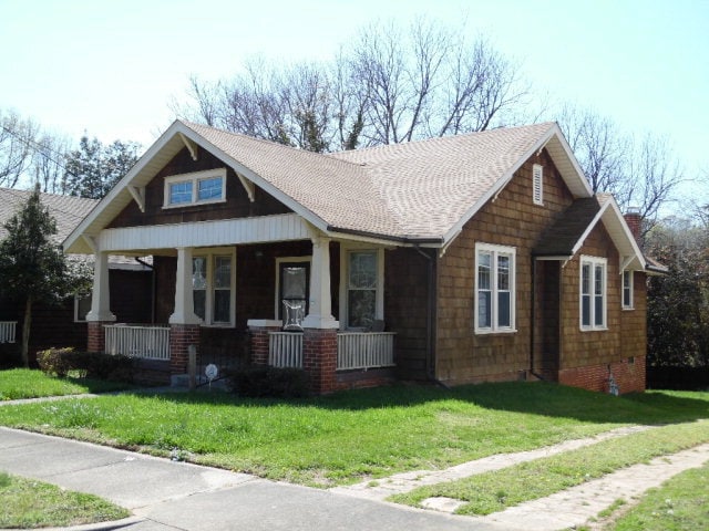 Building Photo - 312 College Ave