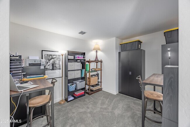 Building Photo - 18557 W Pueblo Ave